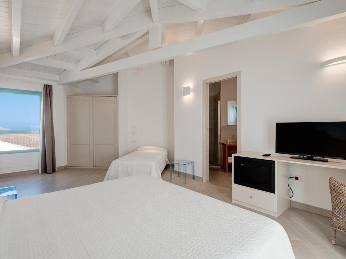 ستينتينو Park Hotel Asinara المظهر الخارجي الصورة